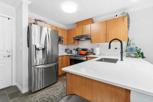 406-1150 29Th Street E, North Vancouver, BC 