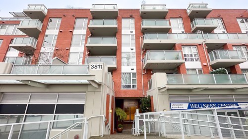 403-3811 Hastings Street  Burnaby, BC V5C 6V2