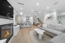 1758 14th Avenue EVancouver, BC V5N 2E2