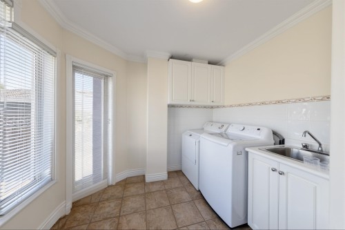 4993 Venables Street, Burnaby, BC 
