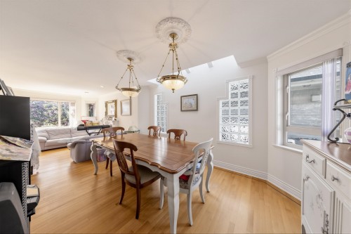 4993 Venables Street, Burnaby, BC 