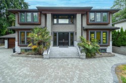 7698 Wheater Court Burnaby, BC V5E 4P3