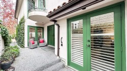 1737 16th Avenue W Vancouver, BC V6J 2L9