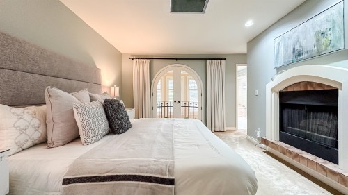 1737 16Th Avenue W, Vancouver, BC 