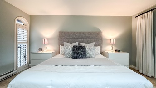 1737 16Th Avenue W, Vancouver, BC 
