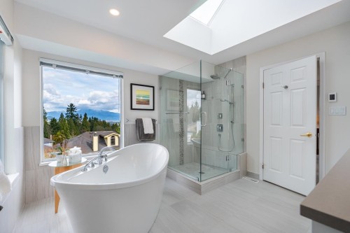 580 Clearwater Way, Coquitlam, BC 