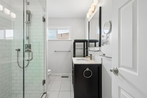 7621 Elliott Street, Vancouver, BC 