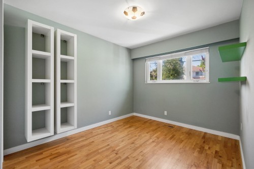 7621 Elliott Street, Vancouver, BC 