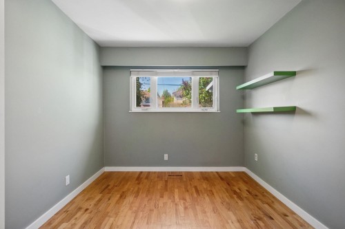 7621 Elliott Street, Vancouver, BC 