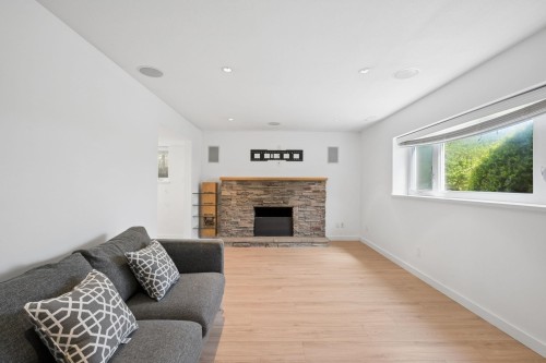 7621 Elliott Street, Vancouver, BC 