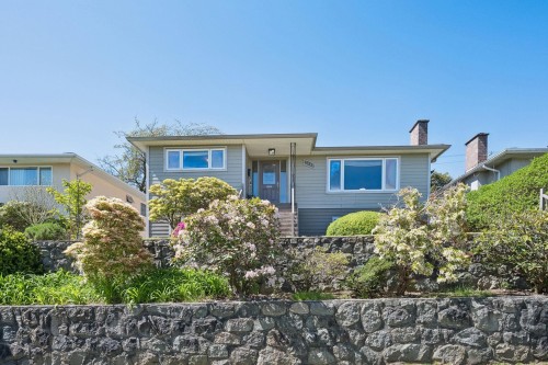 7621 Elliott Street, Vancouver, BC 