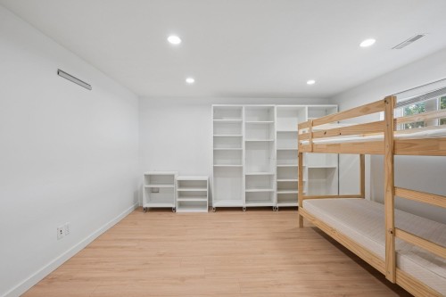 7621 Elliott Street, Vancouver, BC 