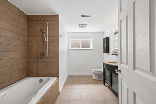 7621 Elliott Street, Vancouver, BC 