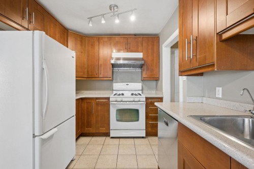 7621 Elliott Street, Vancouver, BC 