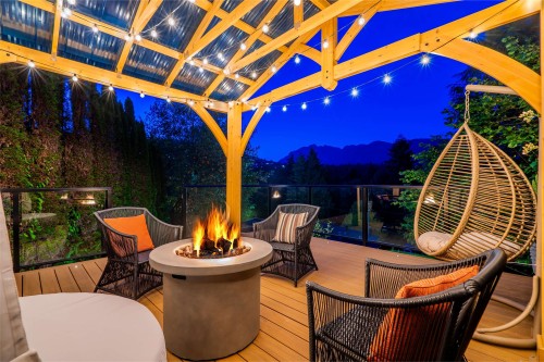 760 Burley Drive, West Vancouver, BC 