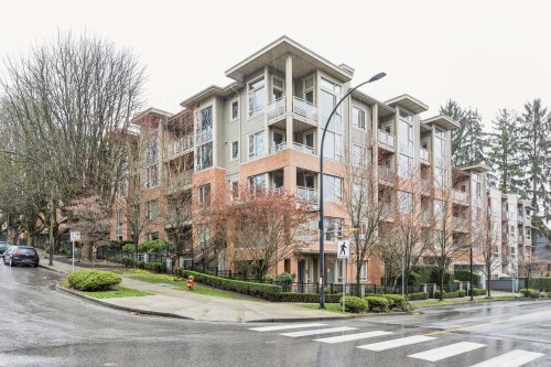 404-159 22nd Street W North Vancouver, BC V7M 0B6