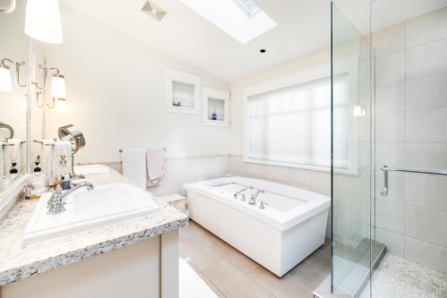 1232 Harris Avenue, North Vancouver, BC 