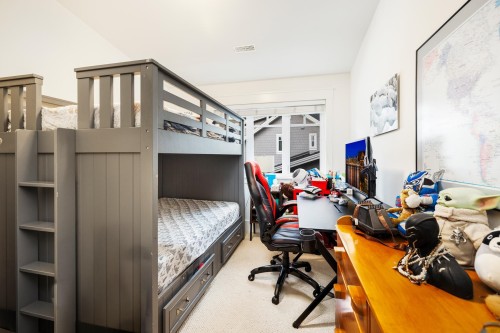 1232 Harris Avenue, North Vancouver, BC 