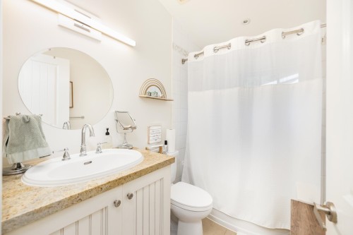 1232 Harris Avenue, North Vancouver, BC 