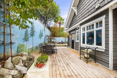 1232 Harris Avenue, North Vancouver, BC 