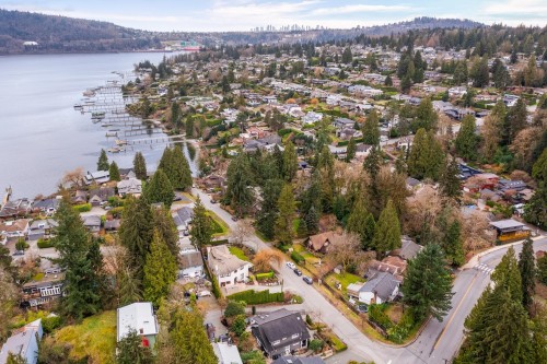 1232 Harris Avenue, North Vancouver, BC 