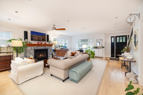1232 Harris Avenue, North Vancouver, BC 