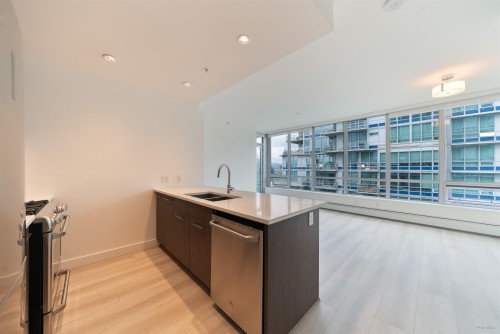 701-9060 University Crescent, Burnaby, BC 