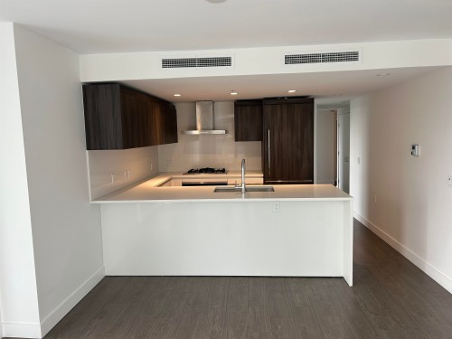 519-6328 No. 3 Road, Richmond, BC 