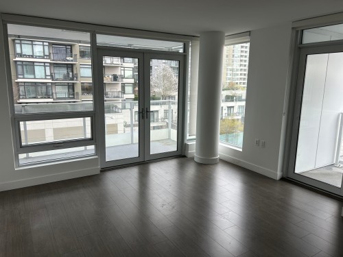 519-6328 No. 3 Road, Richmond, BC 