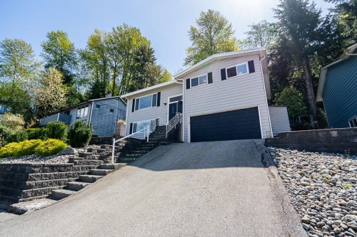 1062 Spar Drive  Coquitlam, BC V3H 3G8