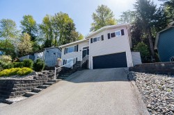1062 Spar Drive  Coquitlam, BC V3H 3G8