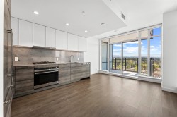 1203-1045 Austin Avenue  Coquitlam, BC V3K 3H5