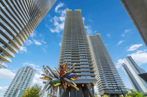 3209-4730 Lougheed Highway  Burnaby, BC V5C 0M9