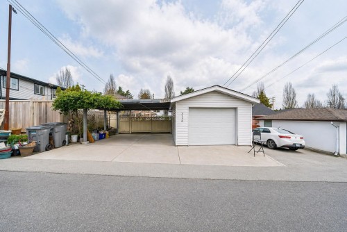 3134 1St Avenue E, Vancouver, BC 