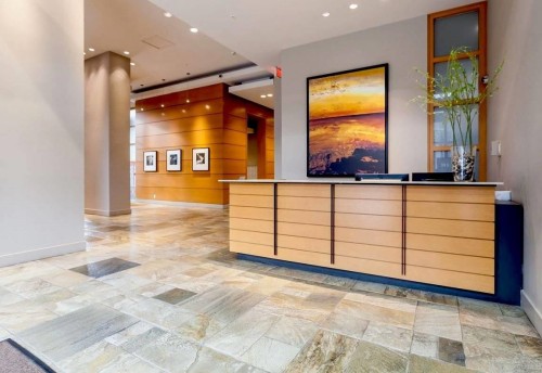 909 Mainland Street, Vancouver, BC 