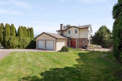 2950 Keets Drive  Coquitlam, BC V3C 4R6