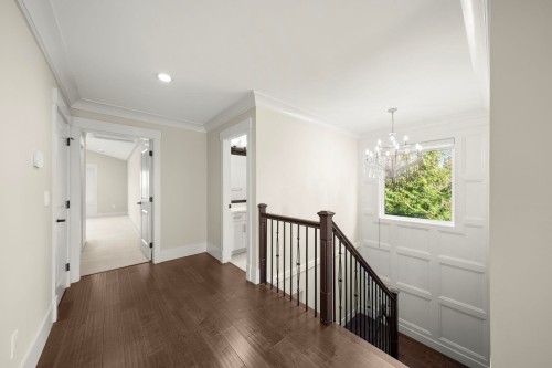 7028 Broadway, Burnaby, BC 