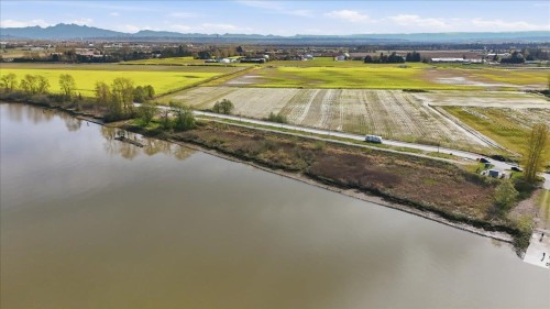 6345 River Road, Delta, BC 