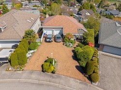 307 Rosehill Wynd Delta, BC V4M 3L8