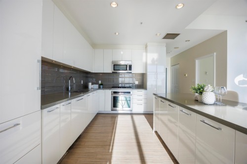 4203-4880 Bennett Street, Burnaby, BC 