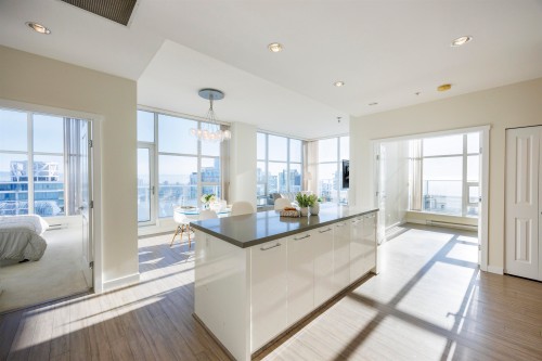 4203-4880 Bennett Street, Burnaby, BC 