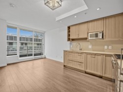622-5665 Boundary Road  Vancouver, BC V5R 0E4