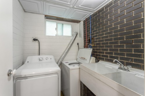 3951 William Street, Burnaby, BC 