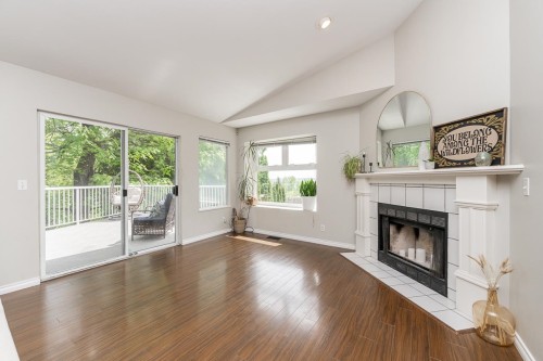 1221 Rochester Avenue, Coquitlam, BC 
