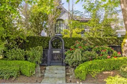 3113 42nd Avenue WVancouver, BC V6N 3H1