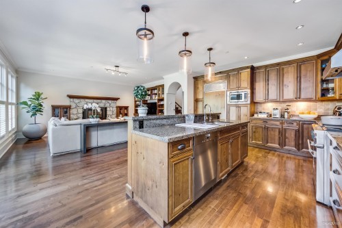 3113 42Nd Avenue W, Vancouver, BC 