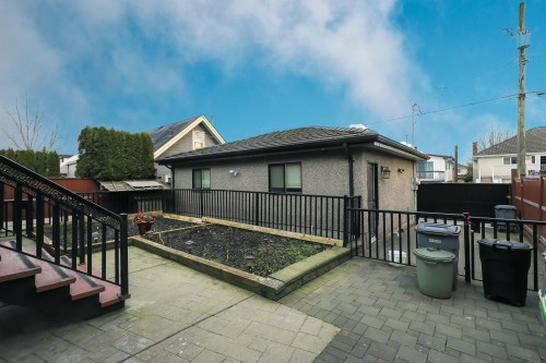 66 44Th Avenue W, Vancouver, BC 