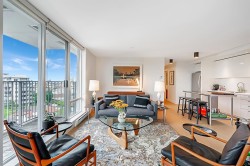 905-328 11th Avenue E Vancouver, BC V5T 4W1