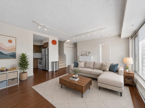 1803-8068 Westminster Highway, Richmond, BC 