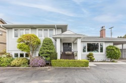 4384 Highland Boulevard  North Vancouver, BC V7R 2Z9